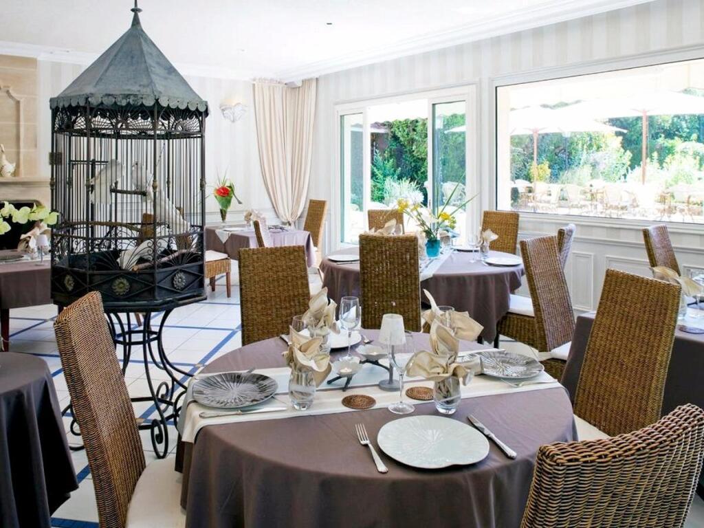 hotel image 9