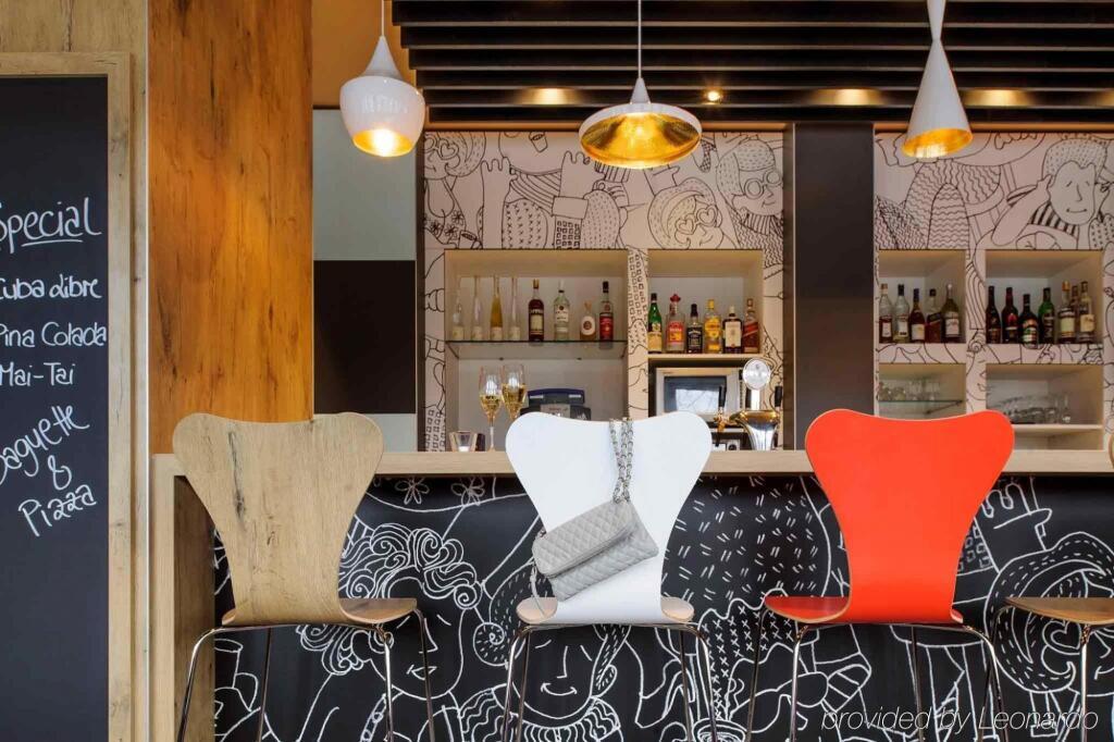 hotel image 10