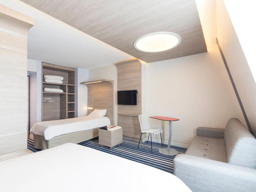 hotel image 12