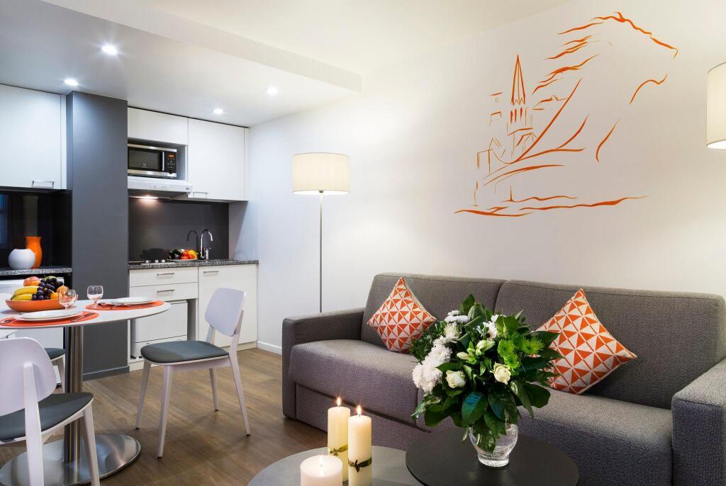 hotel image 12