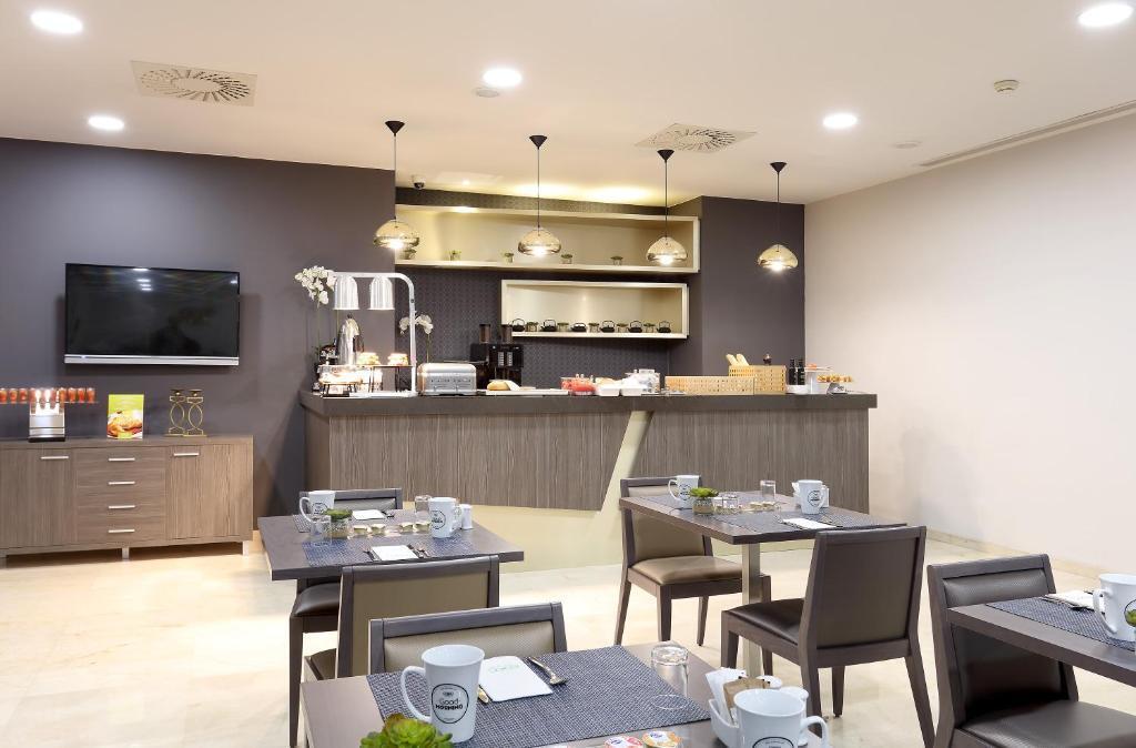 hotel image 9
