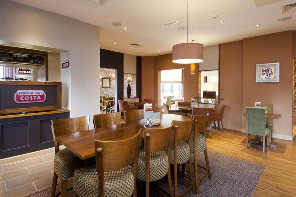 hotel image 10