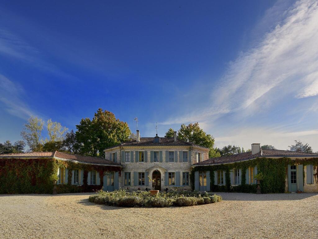 hotel image 16