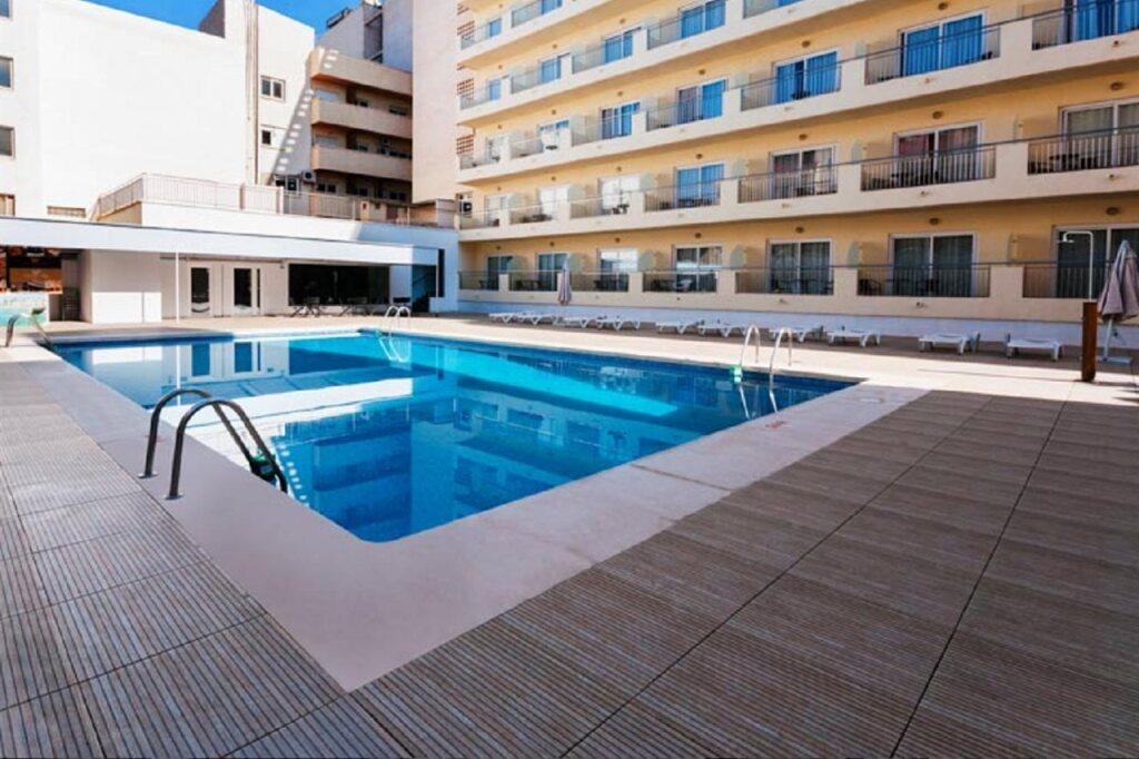 hotel image 12