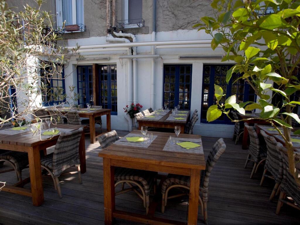 hotel image 10