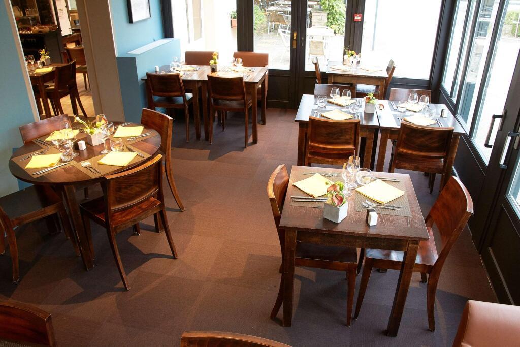 hotel image 12