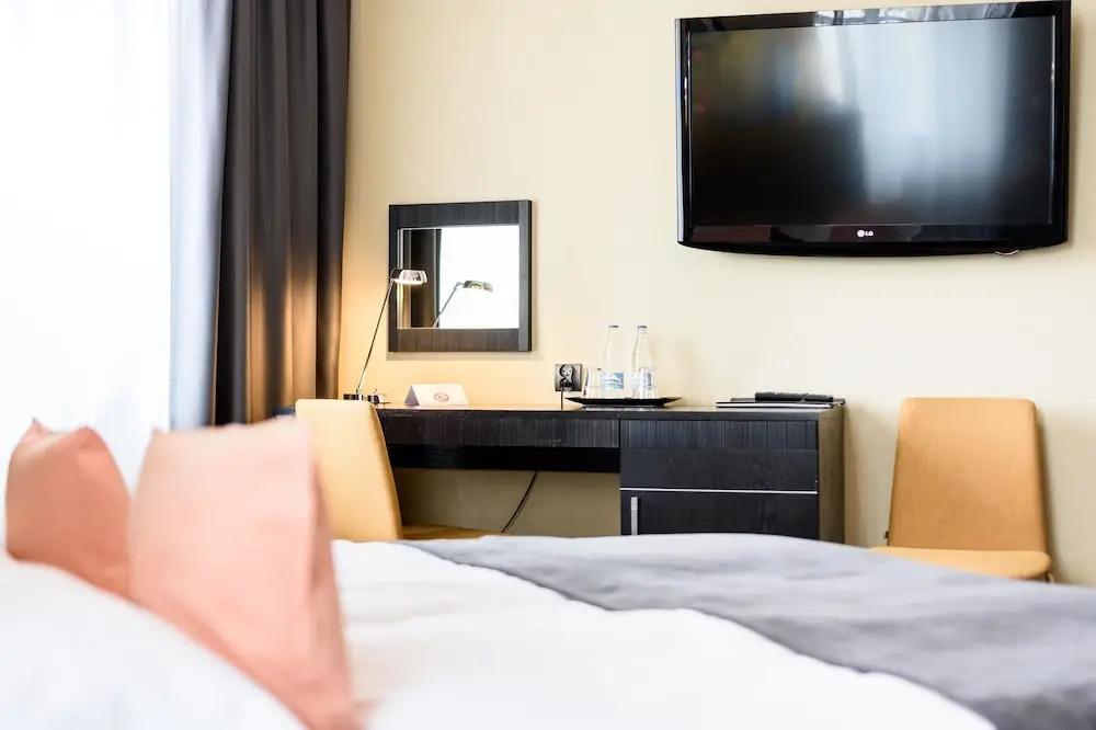 hotel image 8