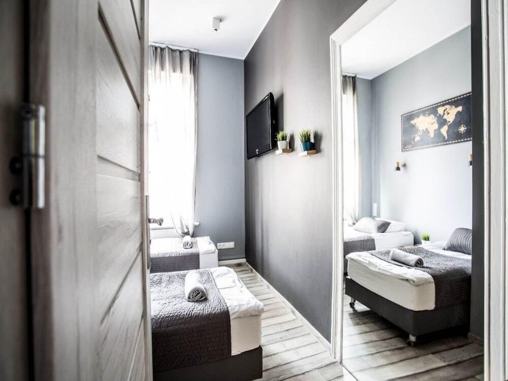 hotel image 16