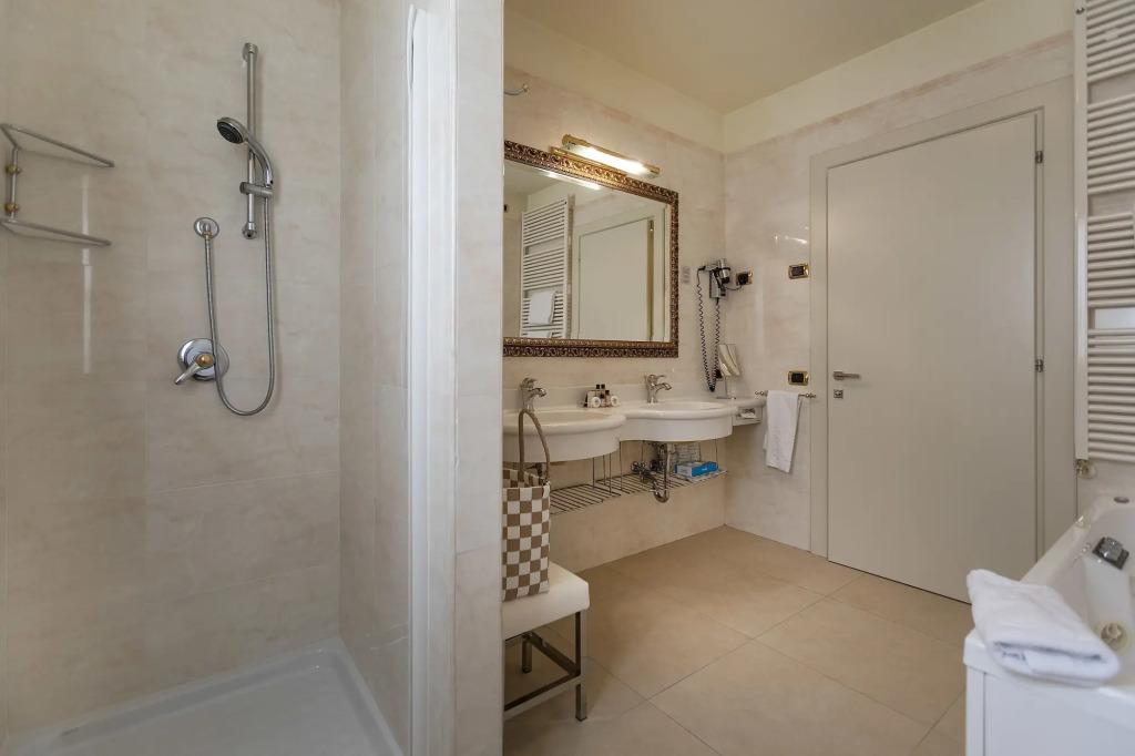 hotel image 18