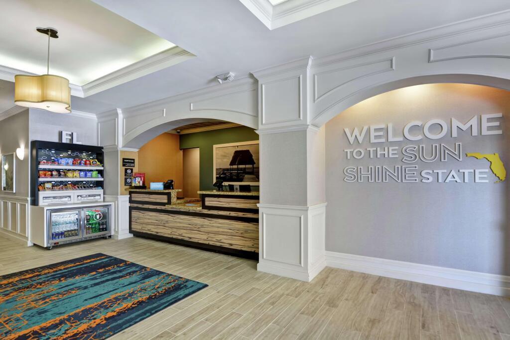hotel image 12