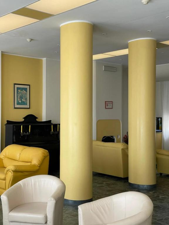 hotel image 13