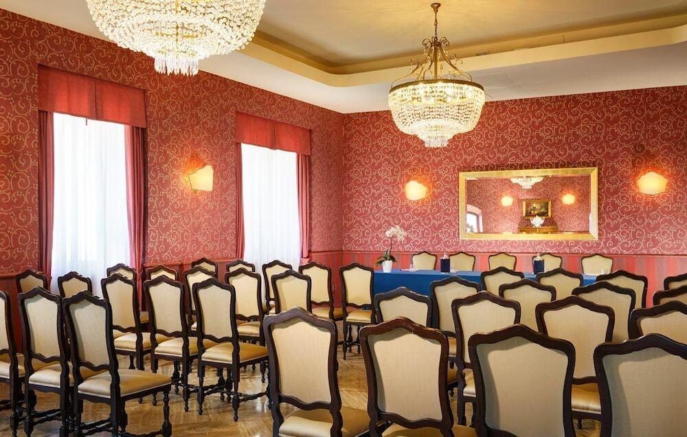 hotel image 17
