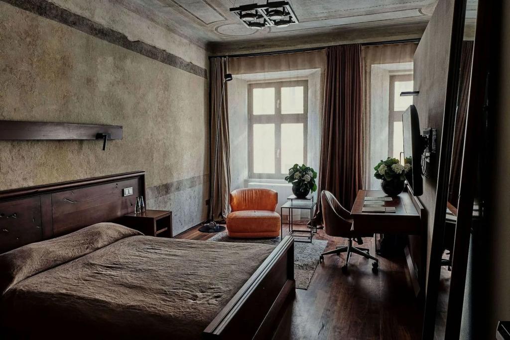 hotel