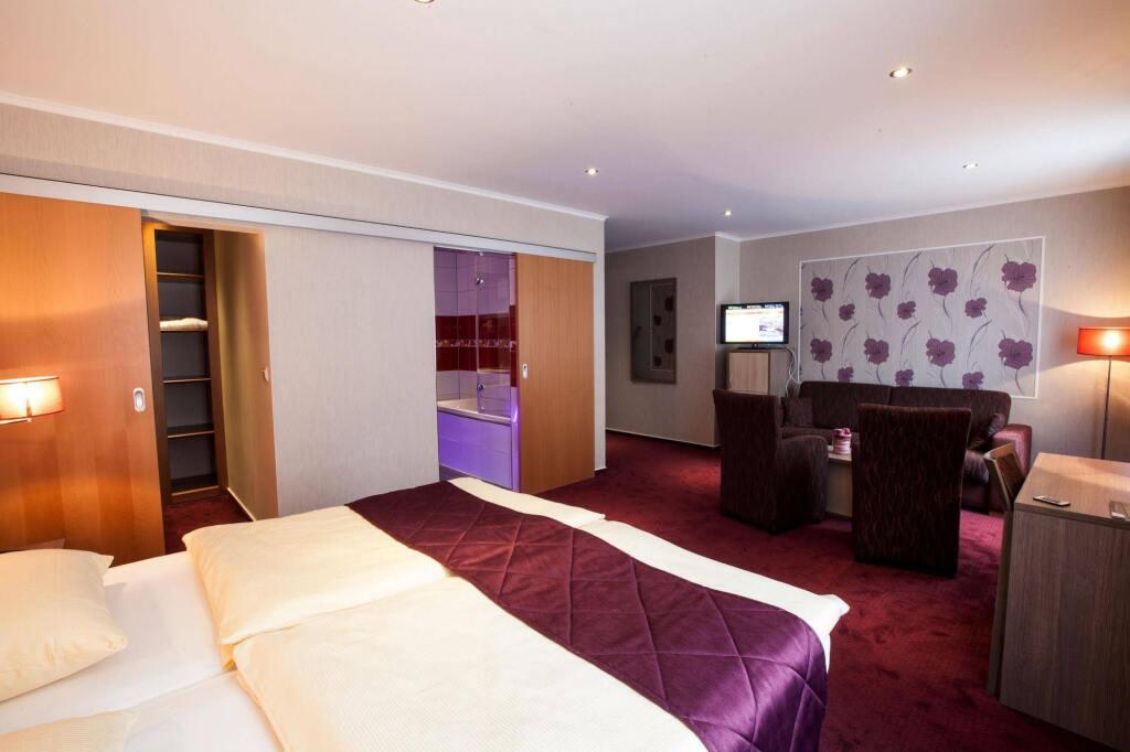 hotel image 11