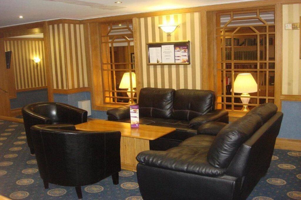 hotel image 10