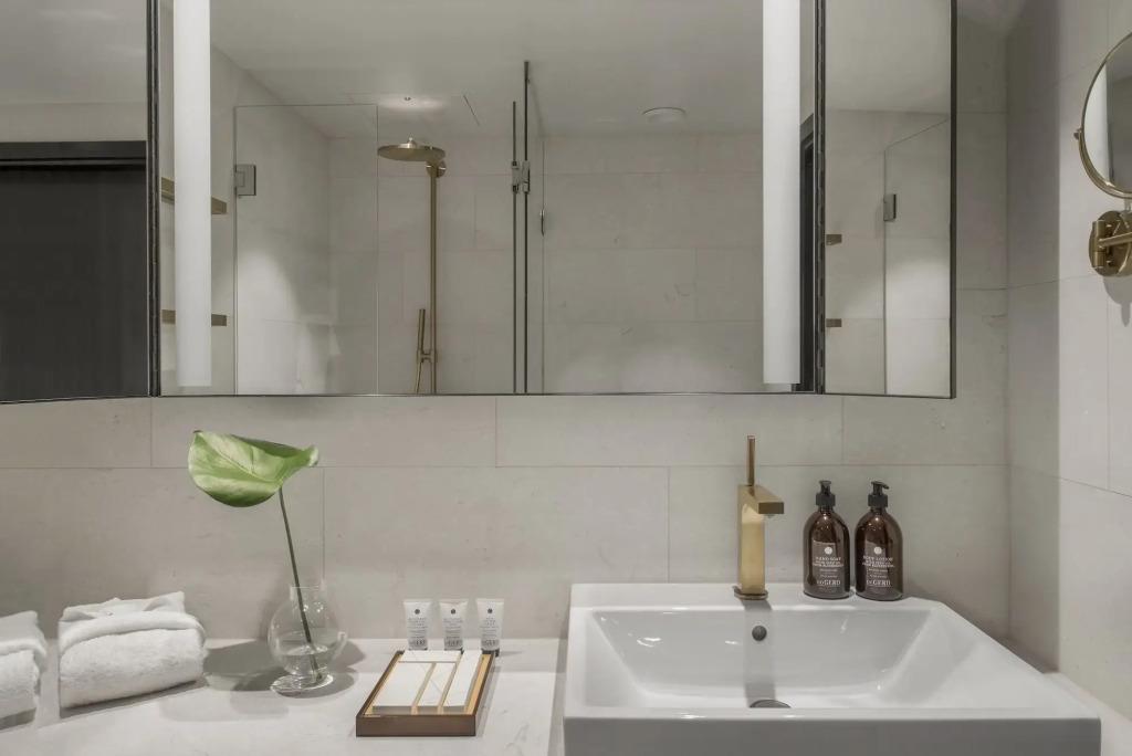 hotel image 23