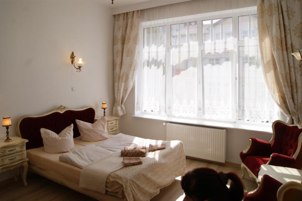 hotel image 10