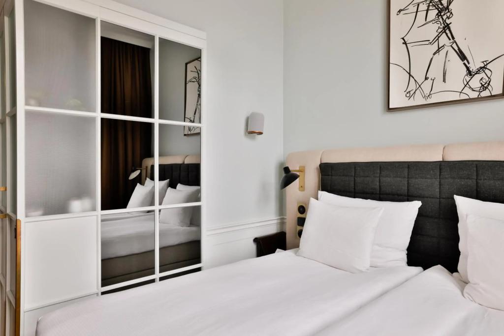 hotel image 35