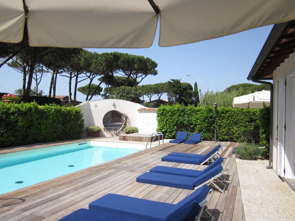 hotel image 9