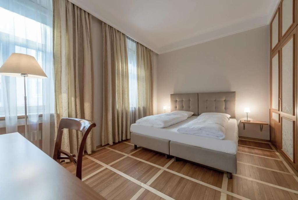 hotel image 7