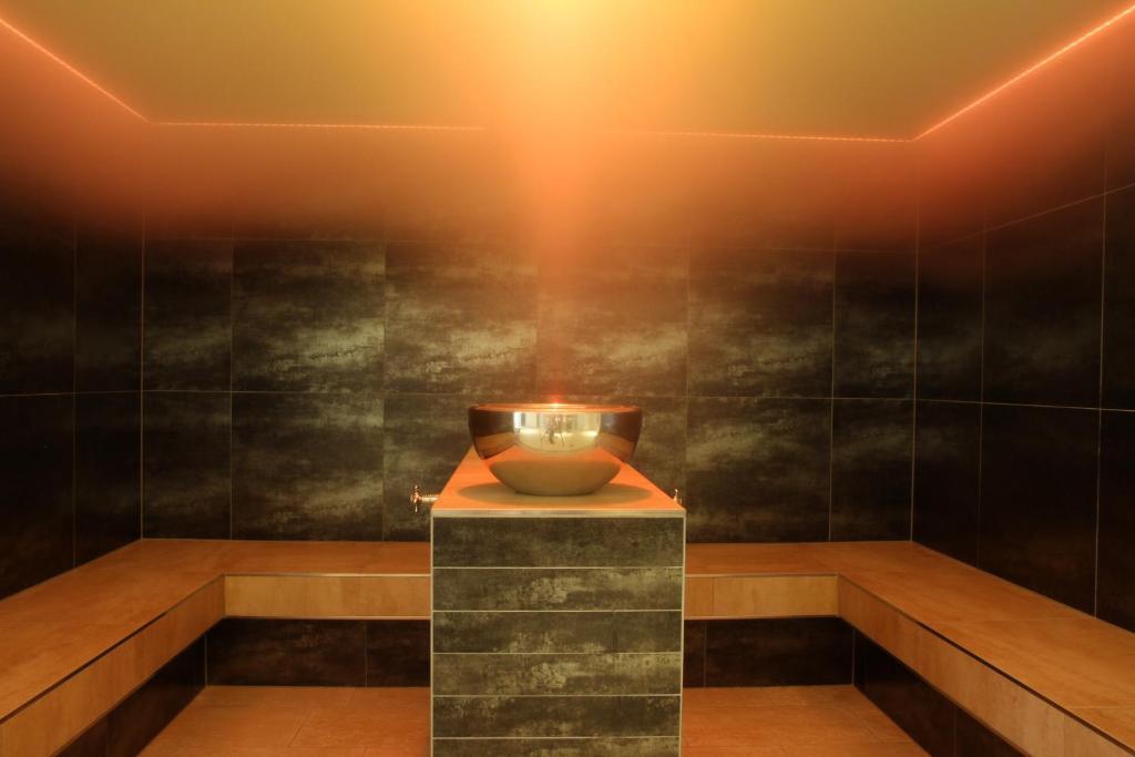 hotel image 12