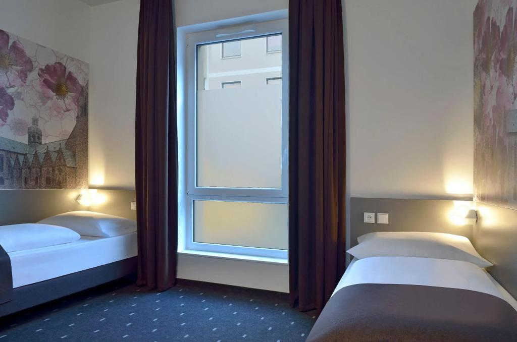 hotel image 13
