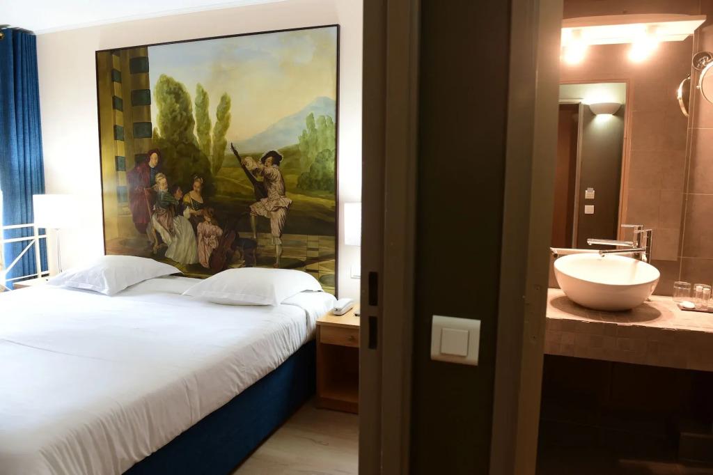 hotel