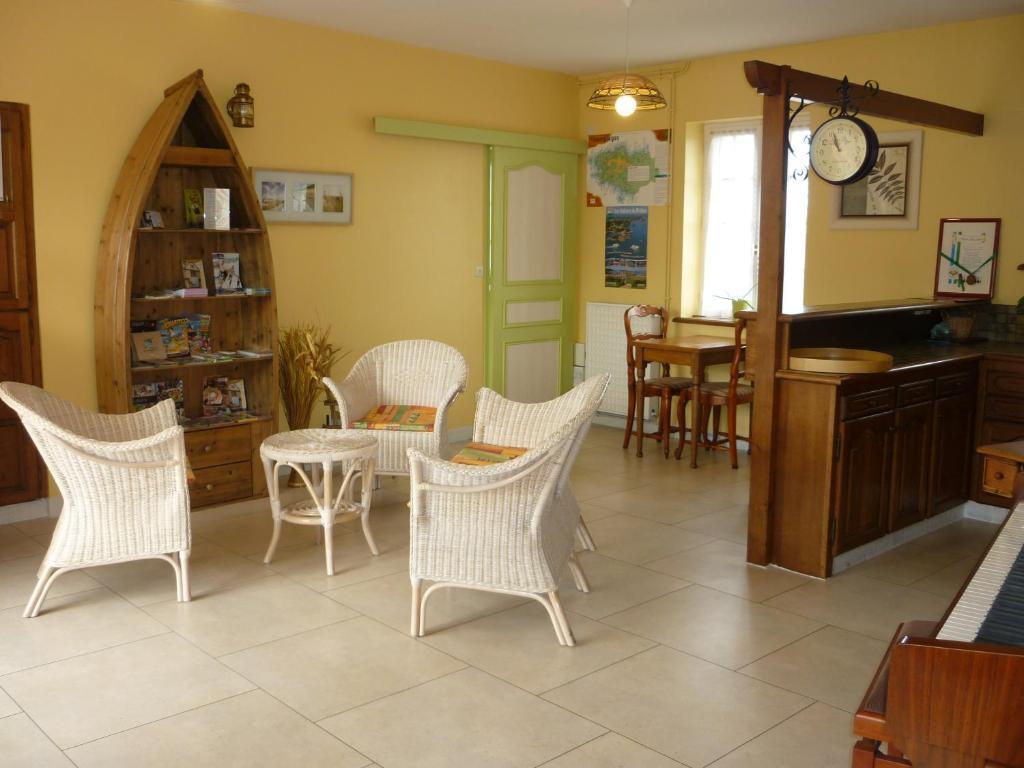 hotel image 10
