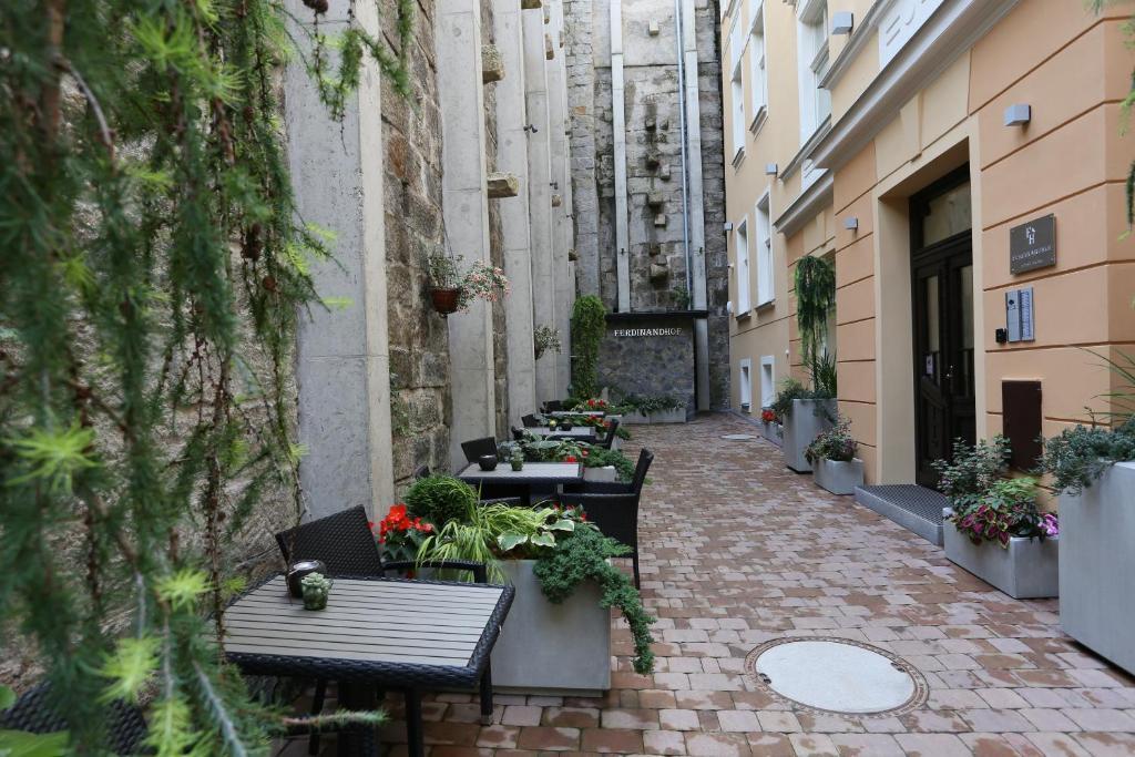 hotel image 13