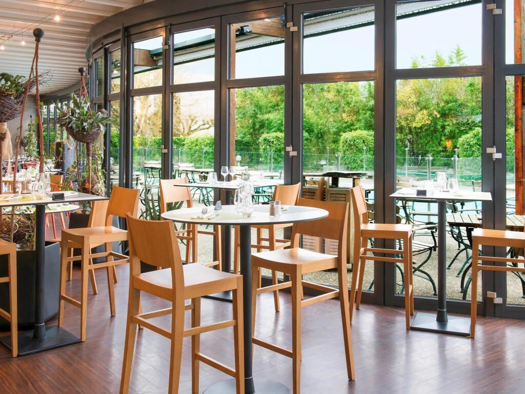 hotel image 12
