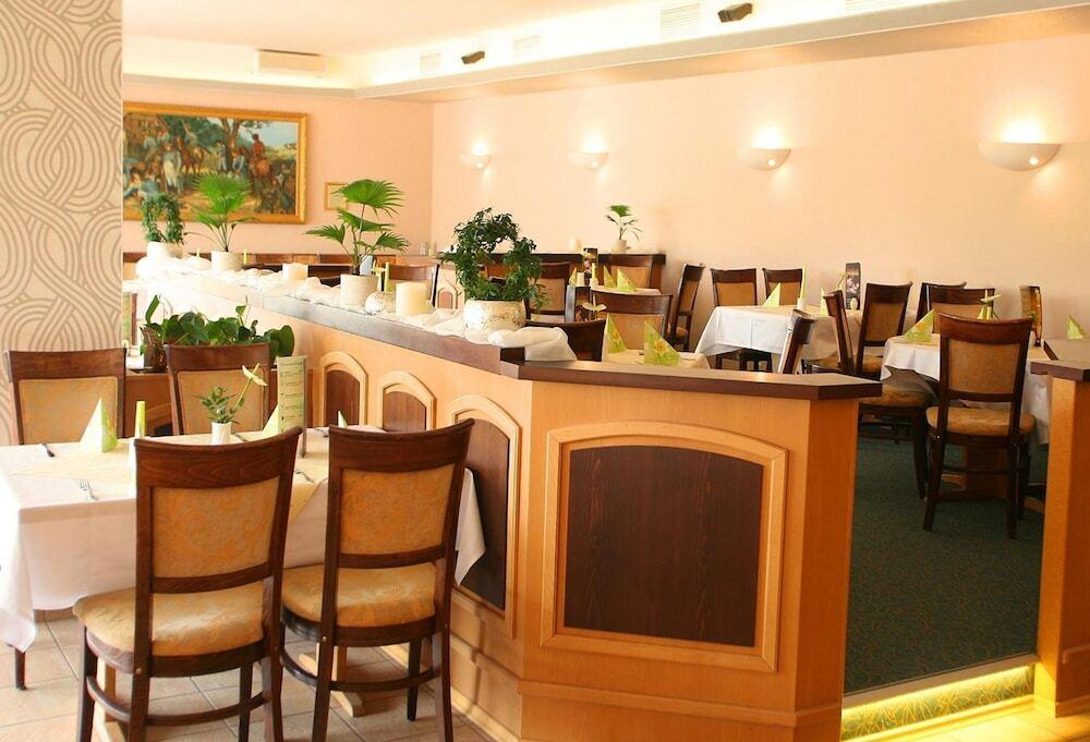 hotel image 11
