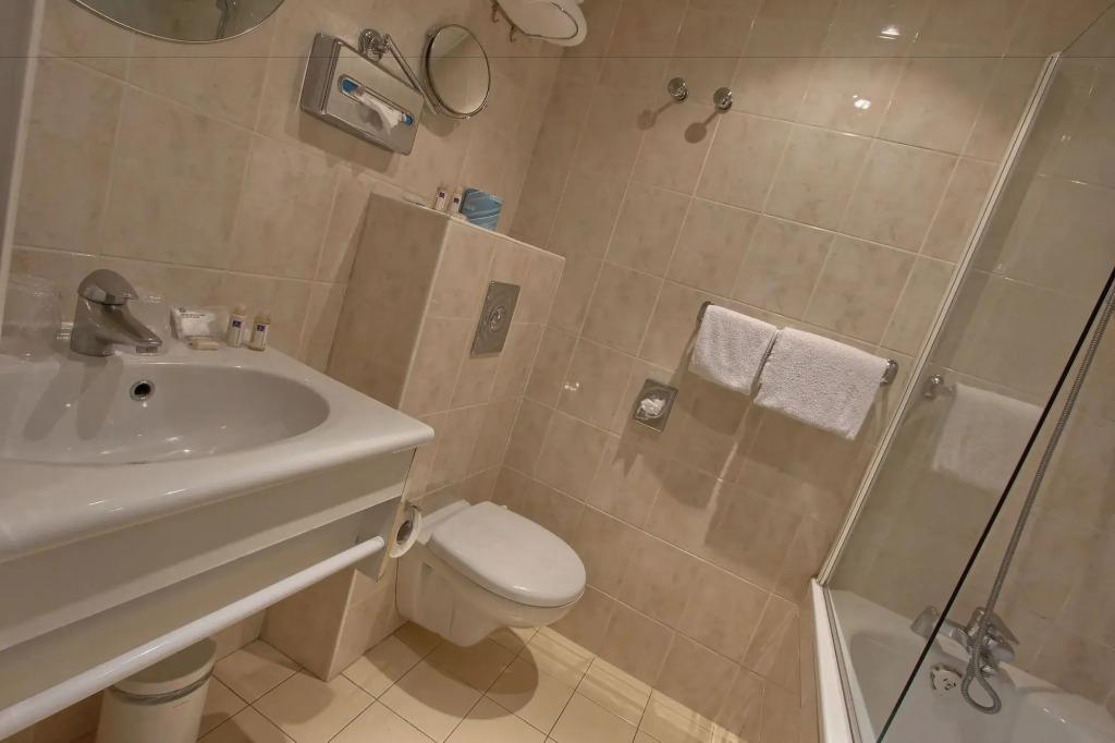 hotel image 9