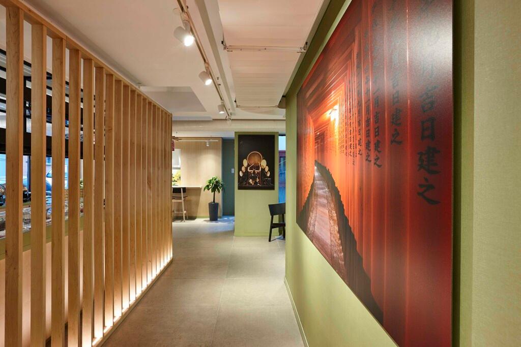 hotel image 13
