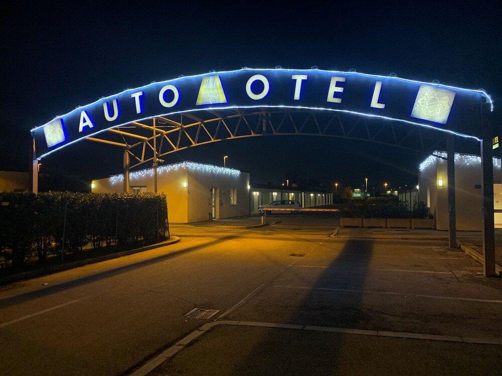 hotel image 26