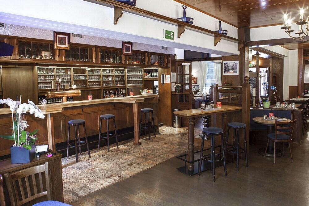 hotel image 10
