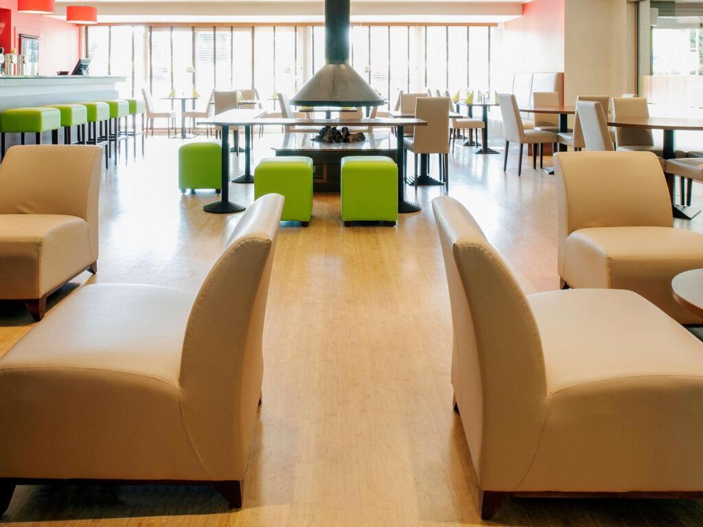 hotel image 32