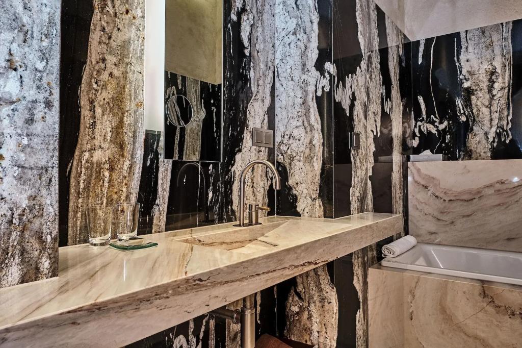 hotel image 21