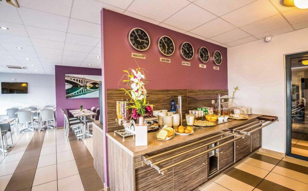 hotel image 9