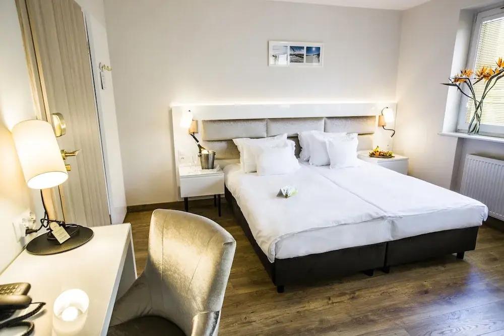 hotel image 7