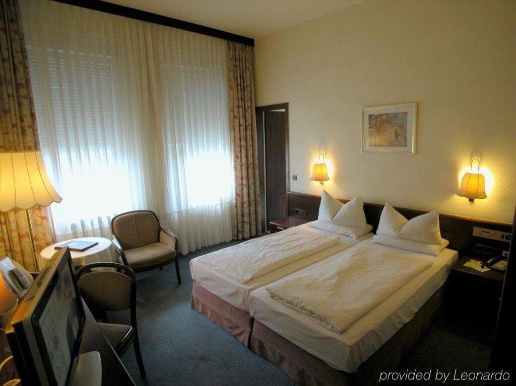 hotel image 16