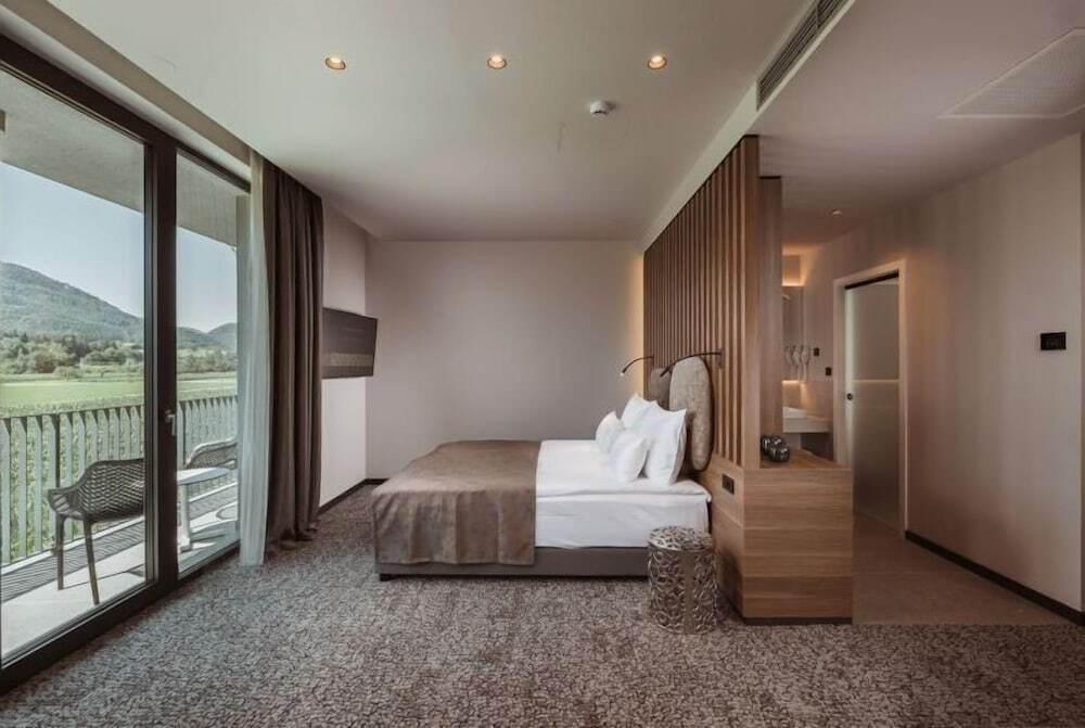 hotel image 18