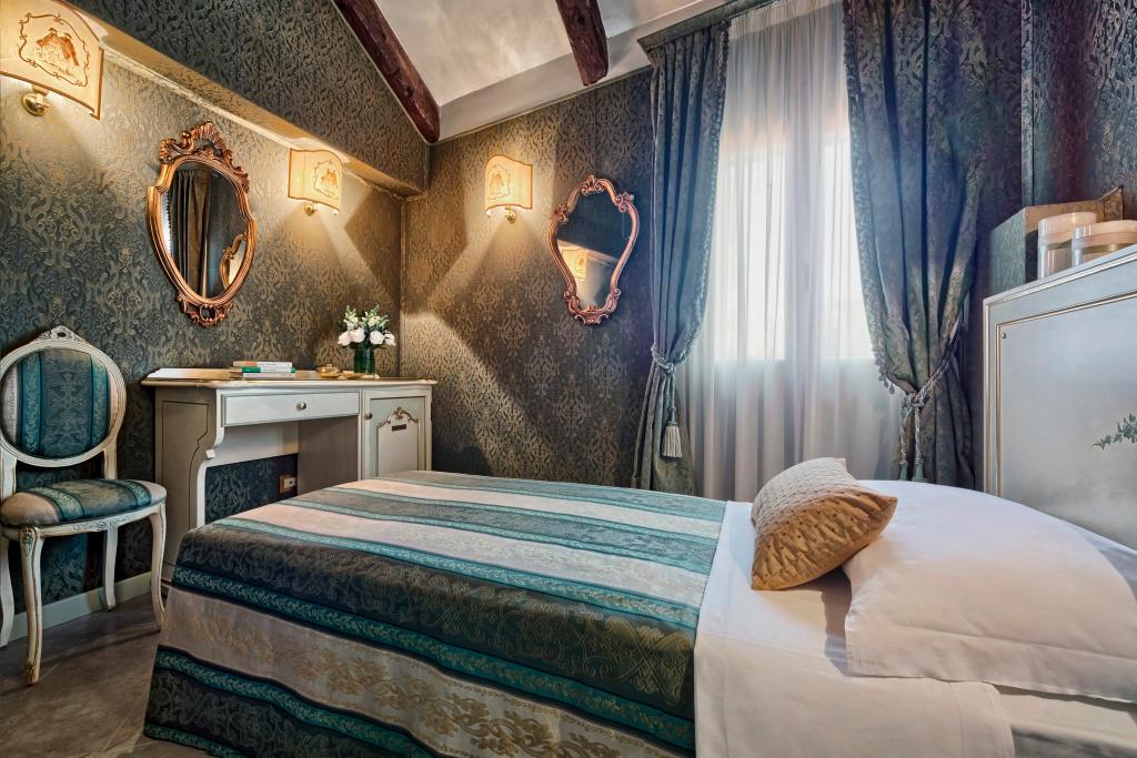 hotel image 36