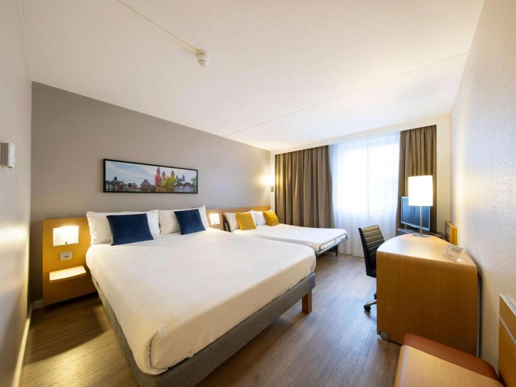 hotel image 12