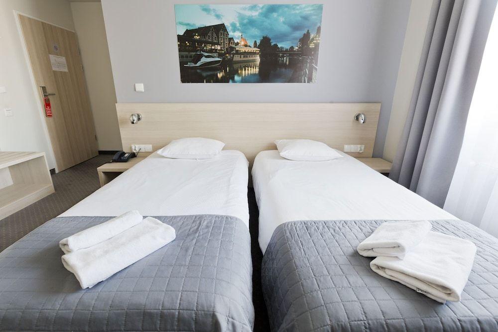 hotel image 9