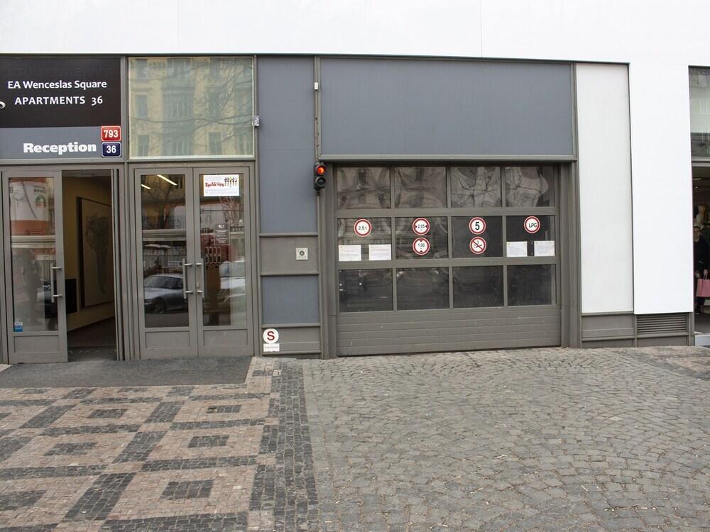 hotel image 10