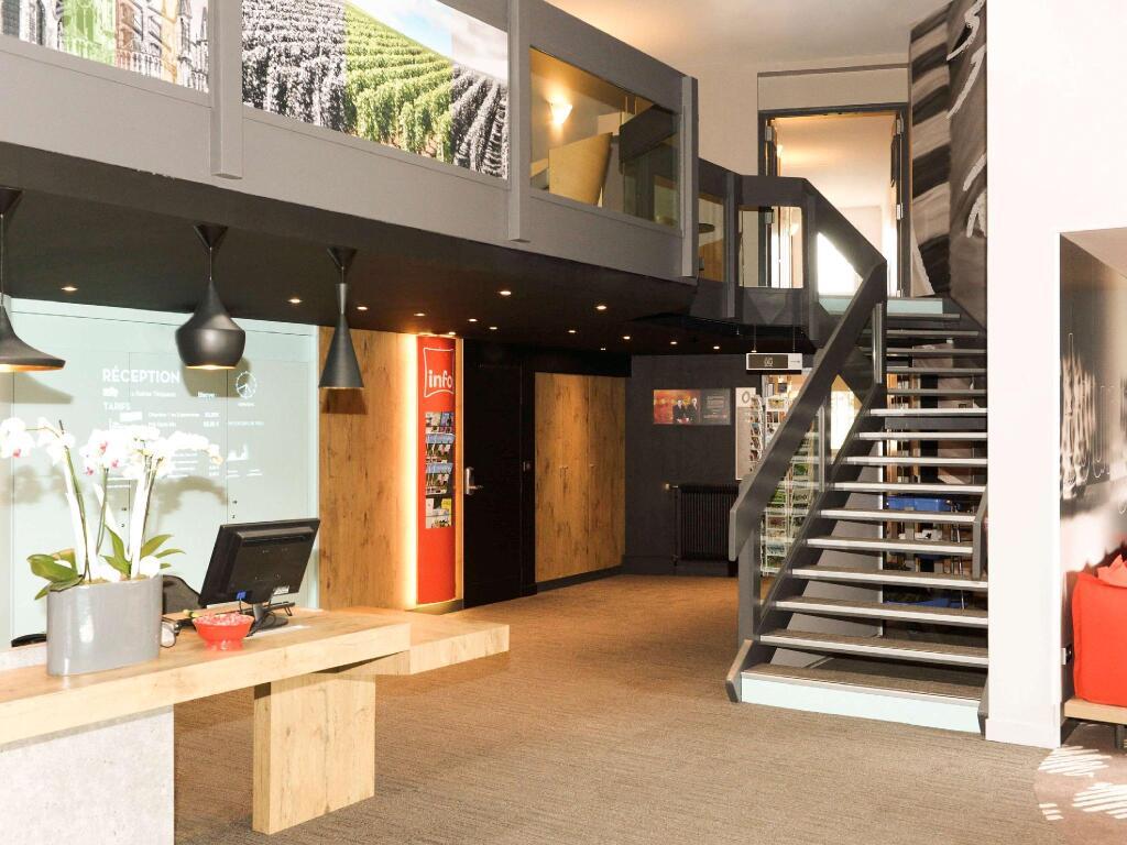hotel image 8