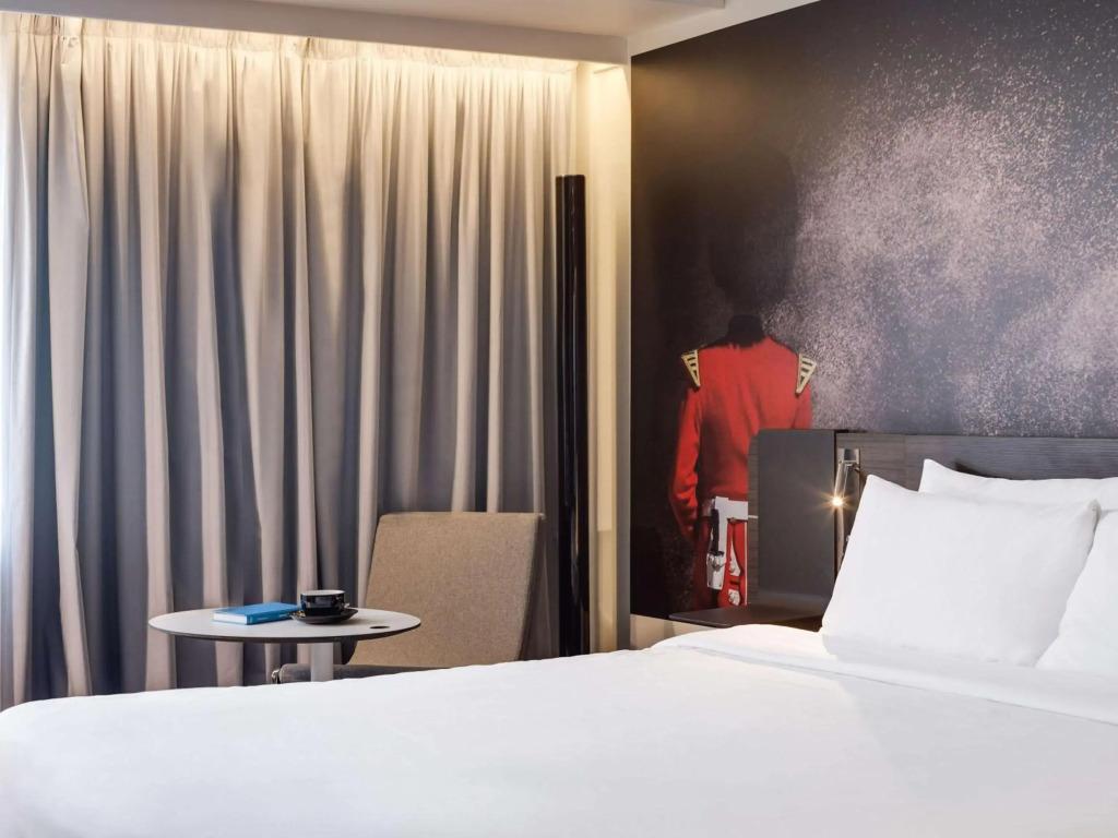 hotel image 13