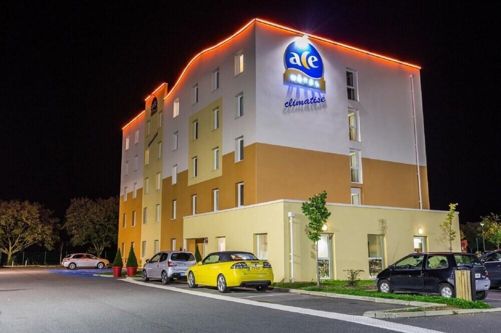 hotel image 19