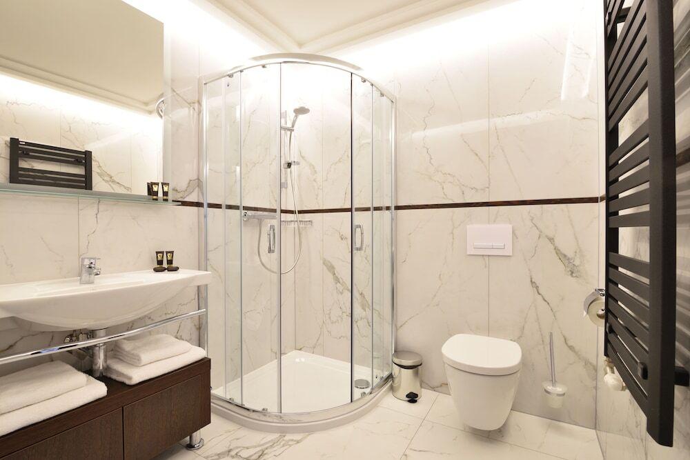hotel image 32