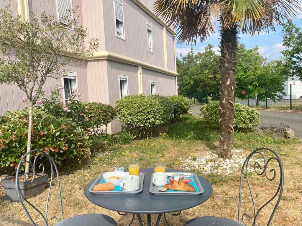 hotel image 16